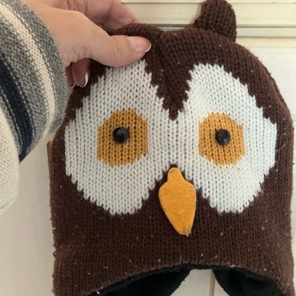 Winter owl hat